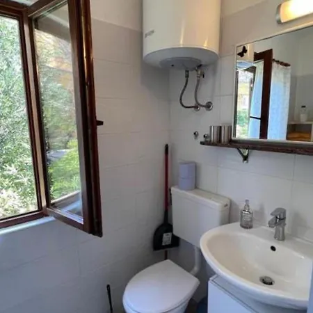 Valentinovo Apartman *