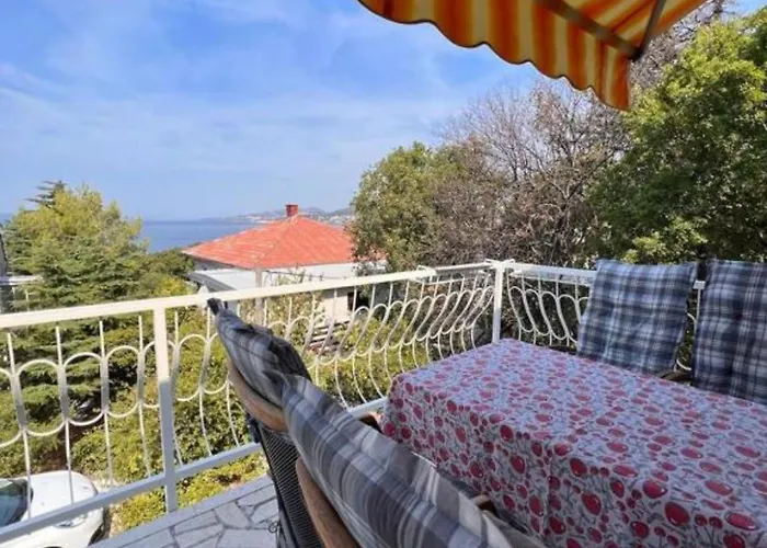 Valentinovo Appartement *